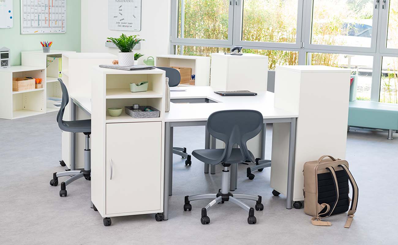 Betzold Caddys Lernflex Betzold Caddys Lernflex mit Drehstühlen und Einzeltischen, Anwendungsbild im Klassenzimmer