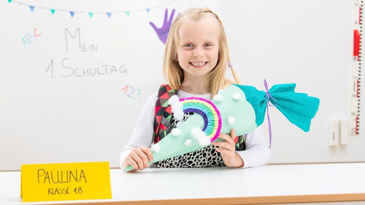 Mädchen mit Schultüte