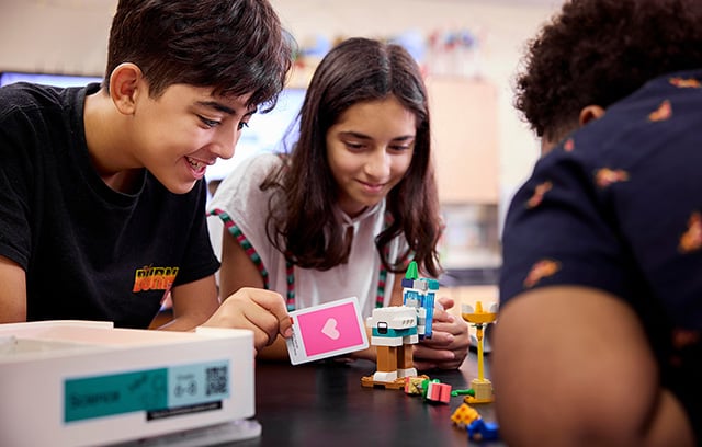 LEGO® Education Naturwissenschaften 11+ Jugendliche lernen mit dem LEGO® Education Naturwissenschaften Klasse 5-7