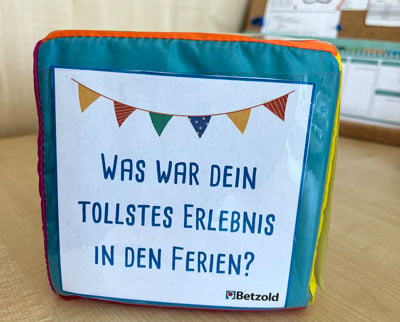 Pocket Cube mit Karten zum Schulbeginn