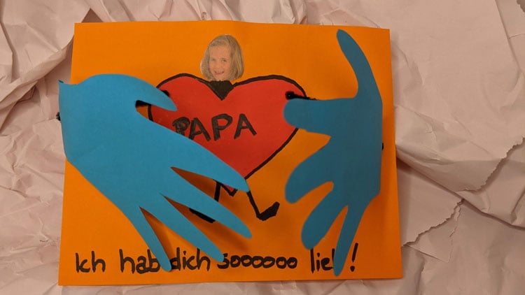 Vatertagskarte mit Pfeifenputzern aus dem Betzold Online-Shop gebastelt.