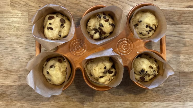 Als kleine Mitgebsel rund um die Adventszeit und den Jahreswechsel sind Panettone immer eine gute Idee.