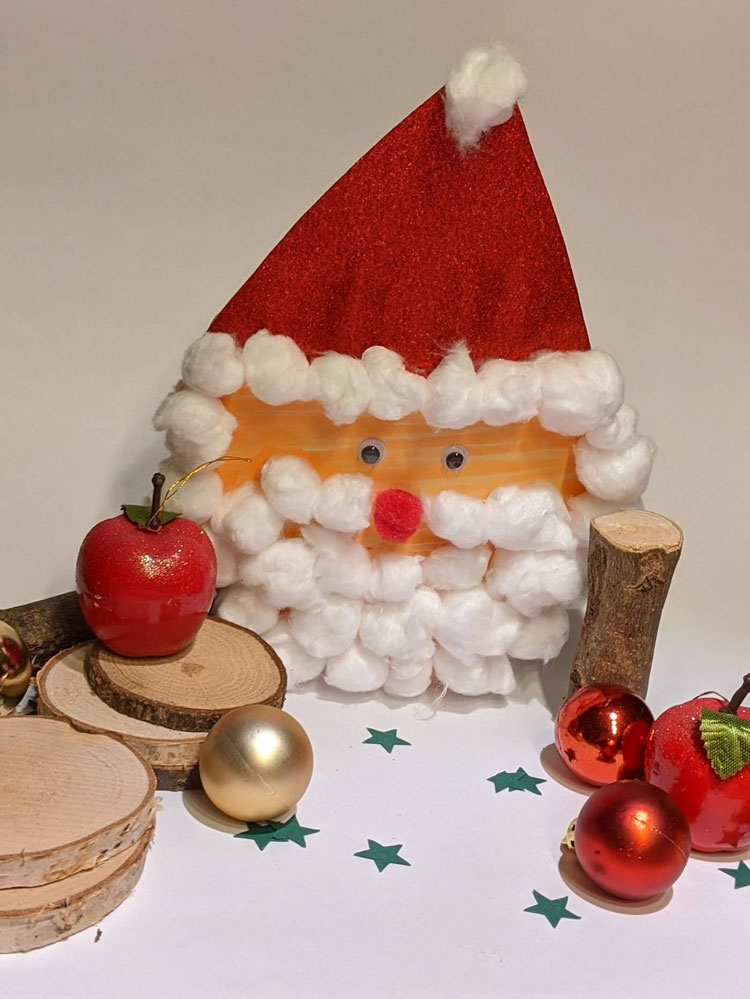 Weihnachtskarte "Nikolaus" mit Watte beklebt.