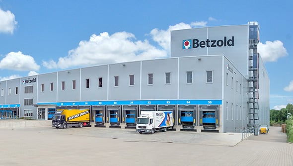 Außenansicht Betzold Logistikgebäude
