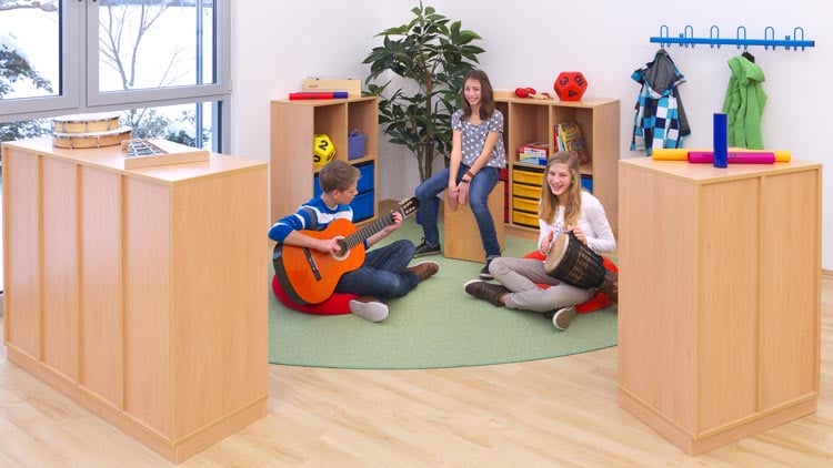 Kinder beim Musizieren
