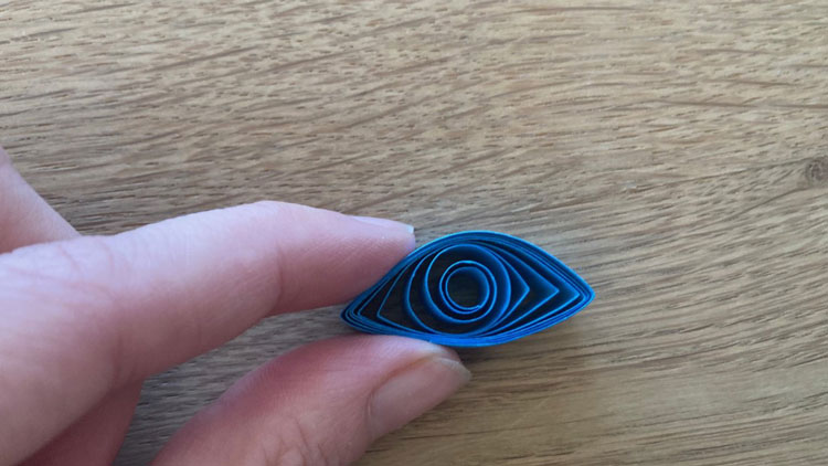 Auge Quilling